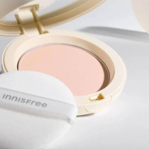Phấn phủ dạng nén làm mờ lỗ chân lông innisfree Pore Blur Pact 12.5 g