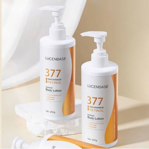 Sữa dưỡng thể 377 Niacinamide Retinol LUCENBASE hỗ trợ khóa ẩm làm sáng da 250ml