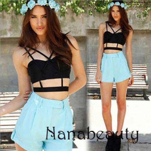 CROPTOP   CUT OUT EO