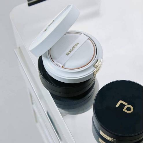 Phấn nước RenoDerm Day Long BB Cream Cushion ( Silver)