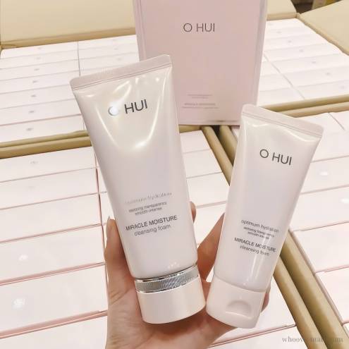 SET Sữa Rửa Mặt Dưỡng Ẩm OHUI Miracle Moisture Cleansing Foam