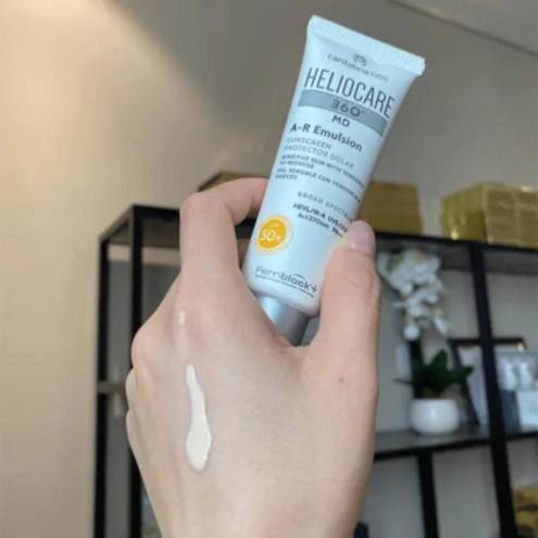 Kem Chống Nắng Heliocare 360 MD A-R Emulsion SPF50+ 50ml