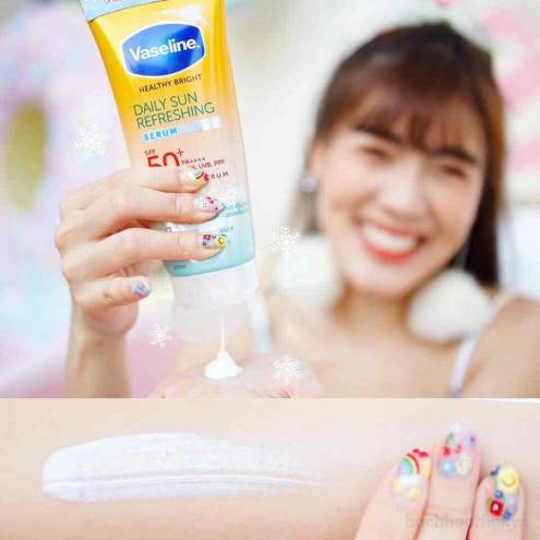 Dưỡng Thể Chống Nắng Mát Lạnh Vaseline SPF50+ Daily Sun Refreshing Serum Sunscreen 