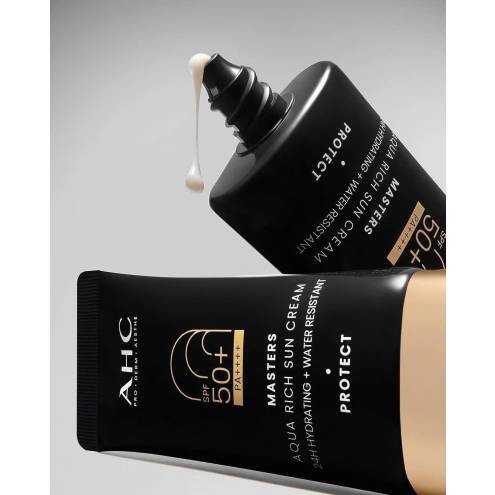 Kem Chống Nắng Phổ Rộng, Căng Bóng AHC Master Aqua Rich Sun Cream 30ml