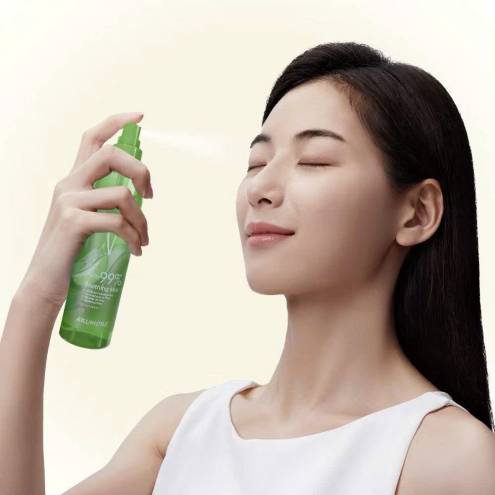 Xịt khoáng lô hội Arumore 99% 200ml 