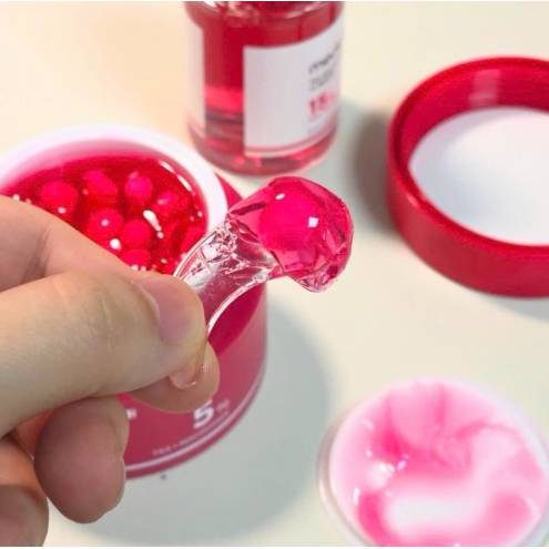 Kem dưỡng viên nang sáng da, mờ thâm Medicube TXA + 5% Niacinamide Capsule Cream 55gr