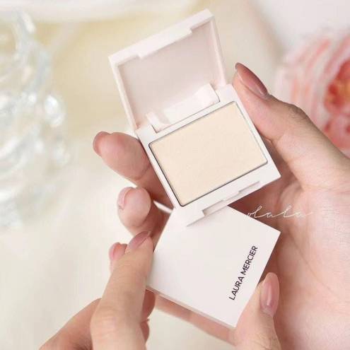 Phấn Phủ Nén Laura Mercier Không Màu 2gr